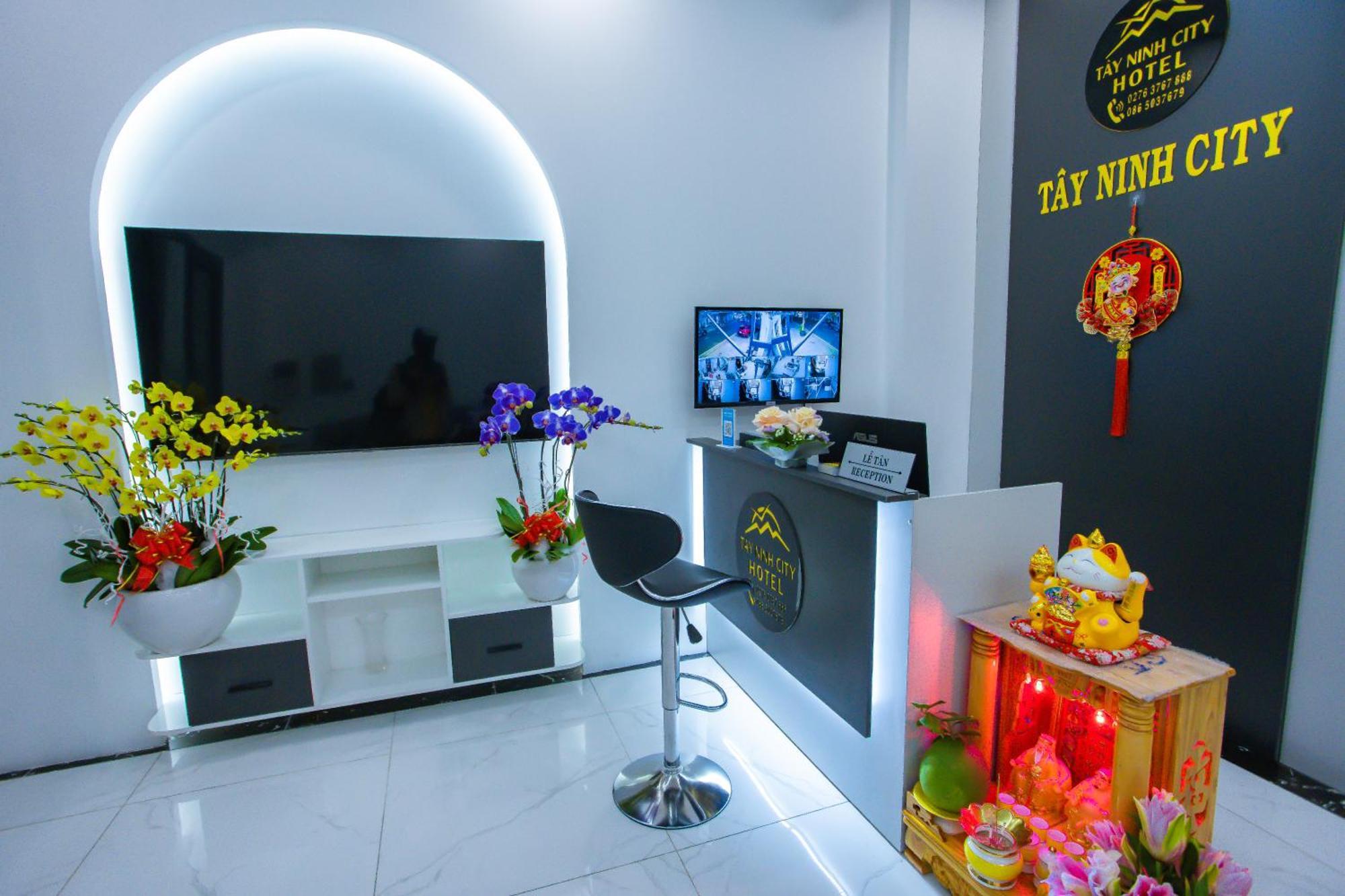 Tay Ninh City Hotel Exteriör bild