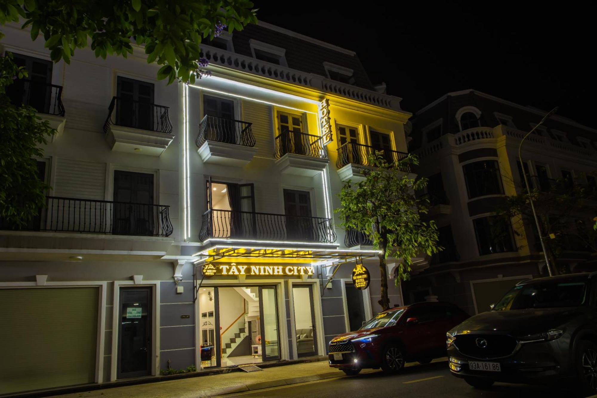 Tay Ninh City Hotel Exteriör bild